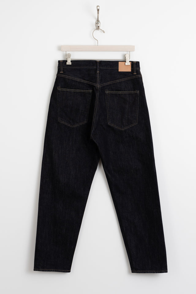 HATSKI 24FW Made in Japan 22001 Loose Tapered Selvedge Denim One Wash Jeans Perfect Circle Men's seasonal & consignment fashion shop