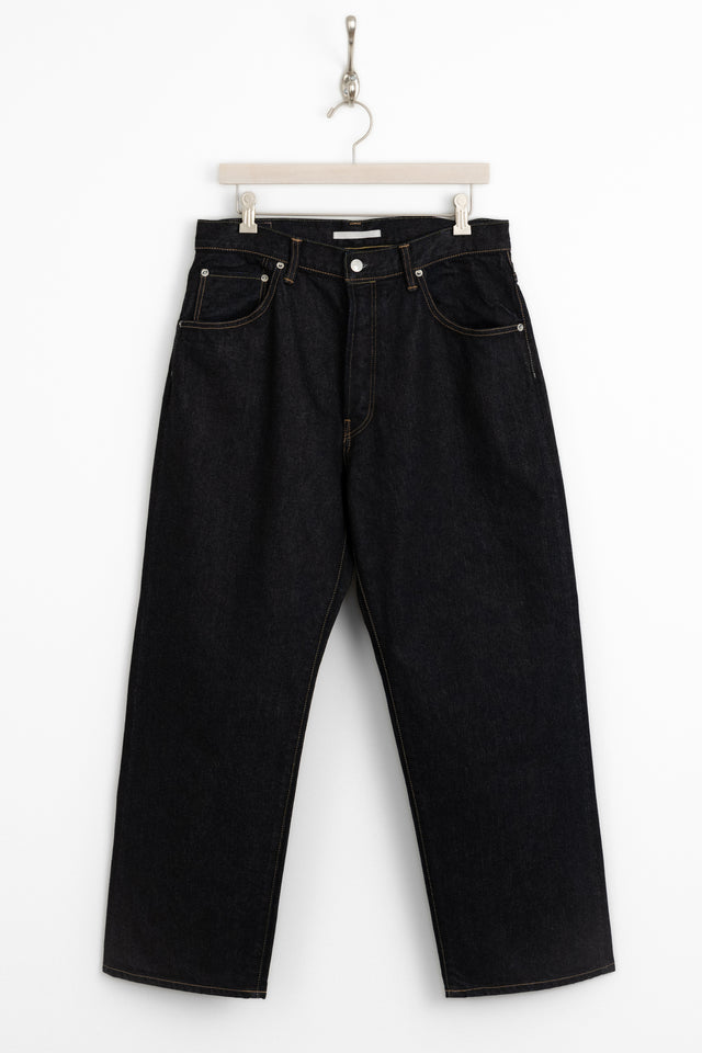 HATSKI 25SS Wide Tapered Selvedge Denim One Wash Perfect Circle men's seasonal and consignment online fashion shop