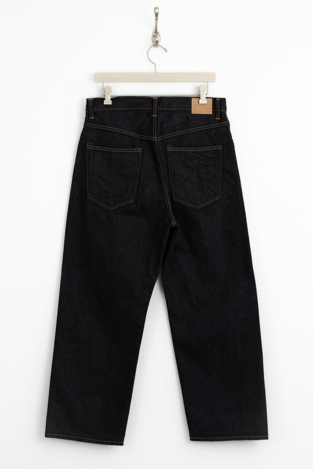 HATSKI 25SS Wide Tapered Selvedge Denim One Wash Perfect Circle men's seasonal and consignment online fashion shop