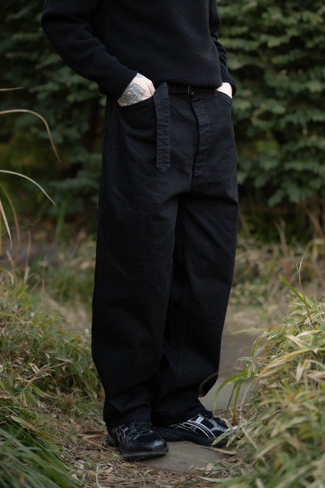 COMOLI, Denim Belted Pants Black, Size 3