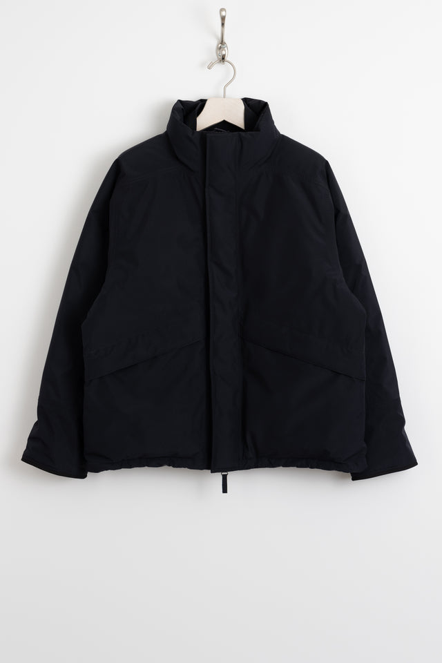 nanamica, GORE-TEX Short Down Jacket Navy, Size M