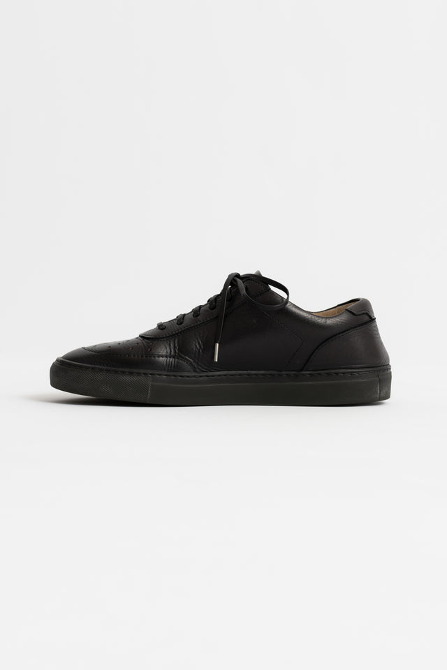 Polyploid, Smooth Grain Leather Low Cut Sneaker Black, Size 42 Perfect Circle Men's Seasonal & Consignment Fashion Shop